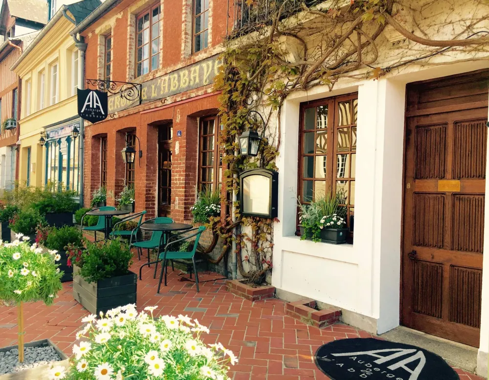 Auberge près de Cambremer